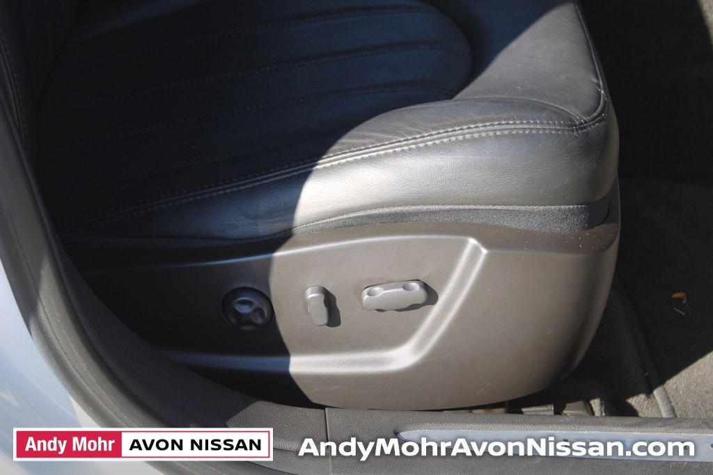 used 2008 Buick Lucerne car, priced at $12,000