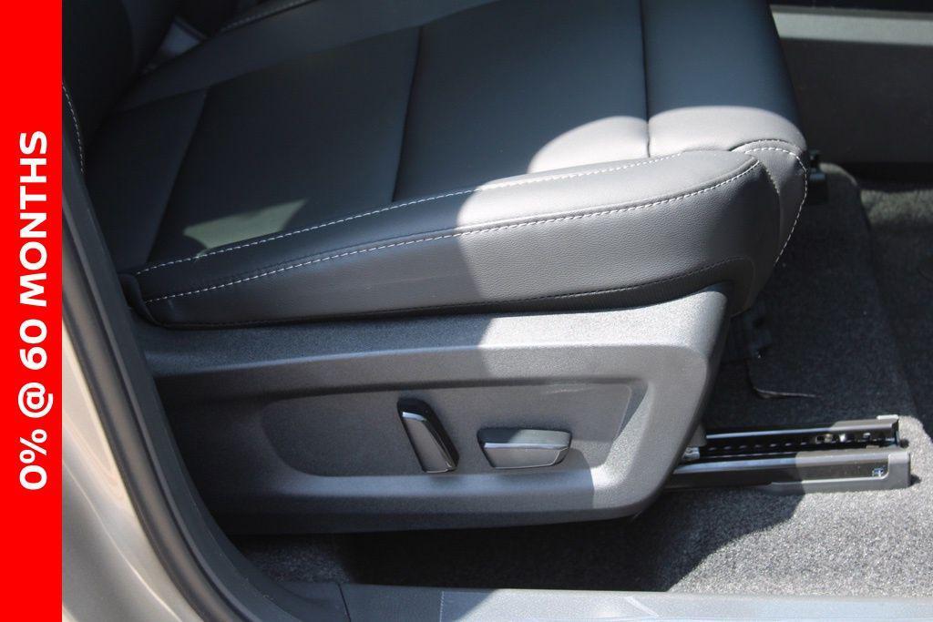 new 2025 Nissan Murano car, priced at $41,876