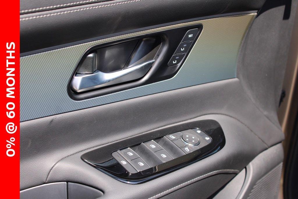 new 2025 Nissan Murano car, priced at $41,876