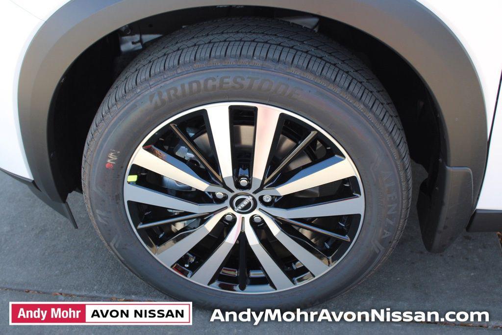 new 2025 Nissan Pathfinder car, priced at $49,460