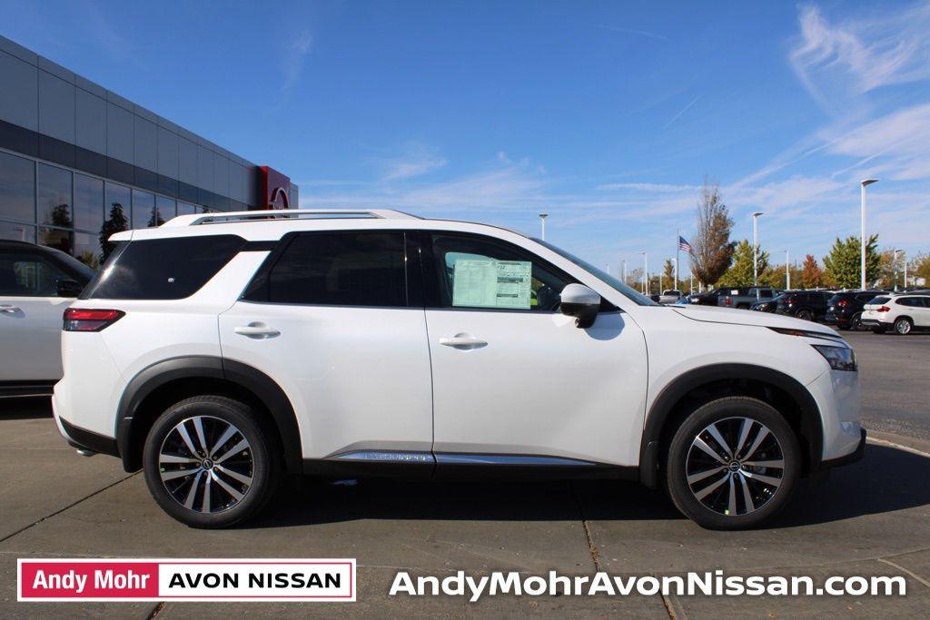 new 2025 Nissan Pathfinder car, priced at $49,460