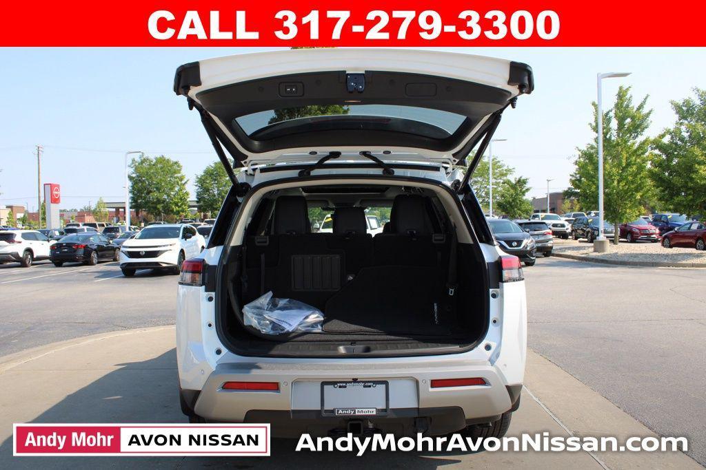 new 2025 Nissan Pathfinder car, priced at $48,815