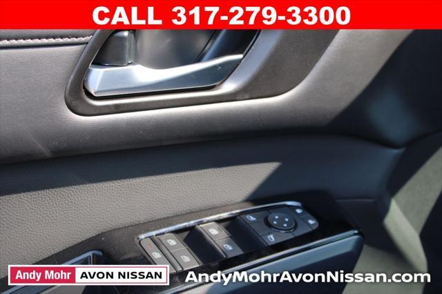 new 2025 Nissan Pathfinder car, priced at $42,851