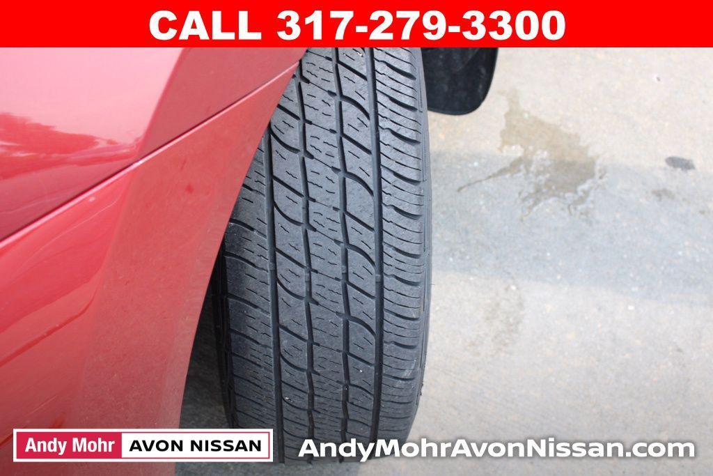 used 2014 Nissan Rogue Select car, priced at $3,900