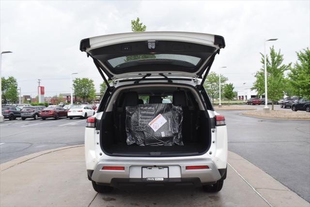 new 2024 Nissan Pathfinder car, priced at $37,923