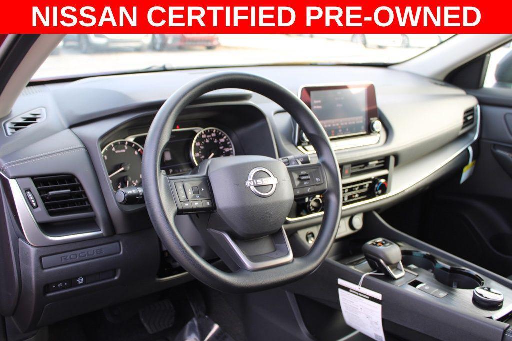 used 2025 Nissan Rogue car, priced at $28,000