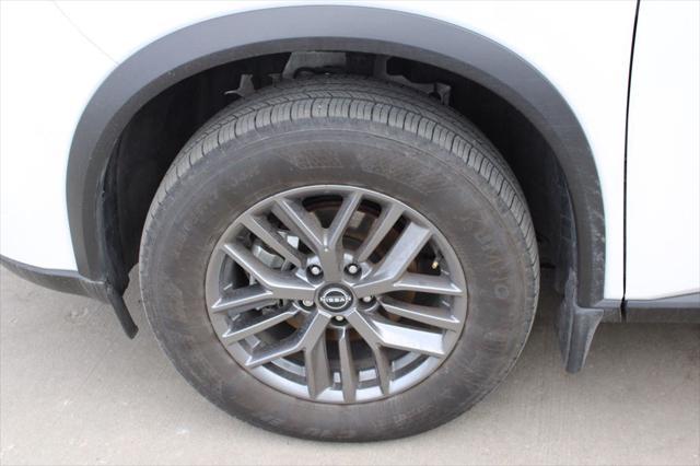 new 2025 Nissan Rogue car, priced at $30,294
