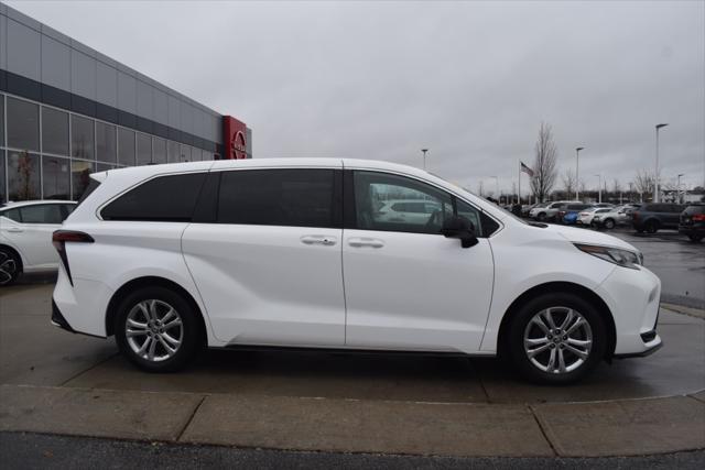 used 2022 Toyota Sienna car, priced at $43,750