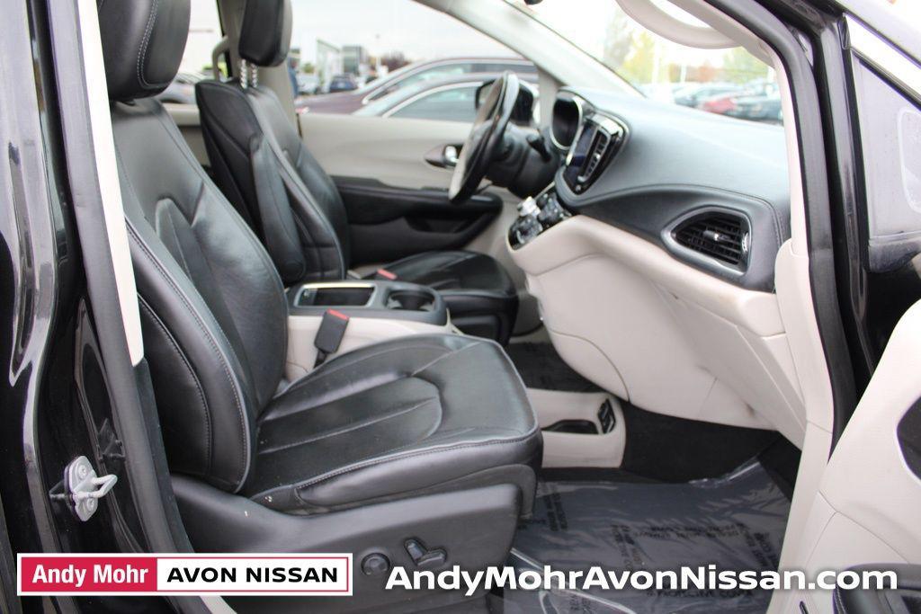 used 2017 Chrysler Pacifica car, priced at $14,000