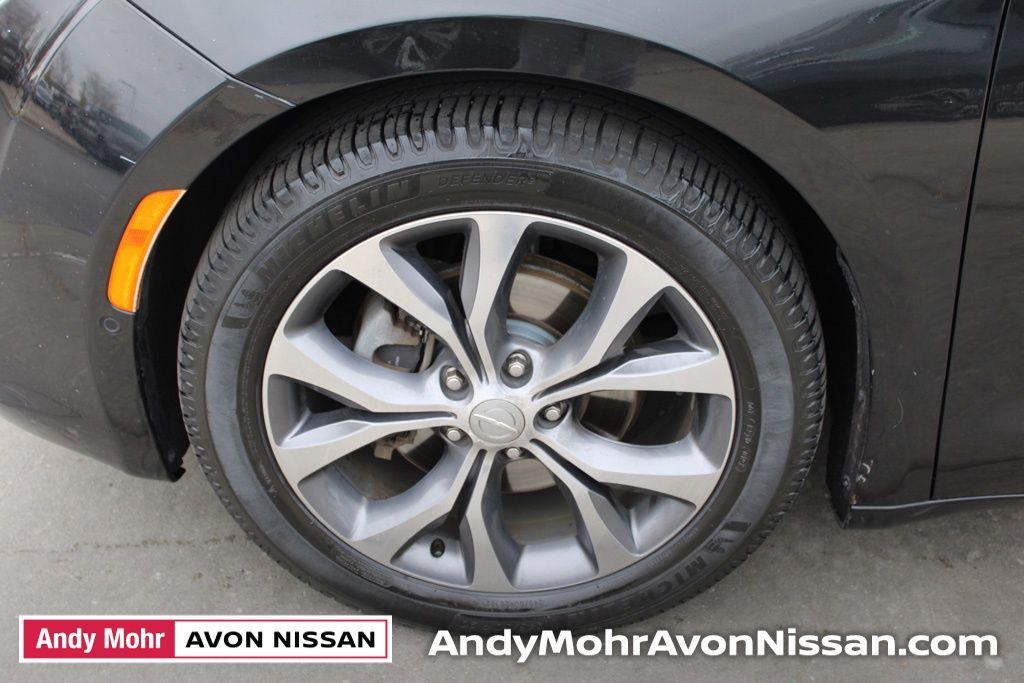 used 2017 Chrysler Pacifica car, priced at $14,000