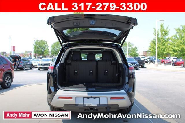 new 2025 Nissan Pathfinder car, priced at $46,404