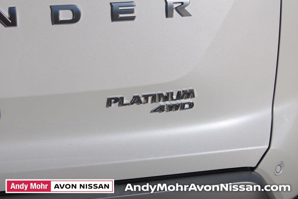 new 2025 Nissan Pathfinder car, priced at $49,525