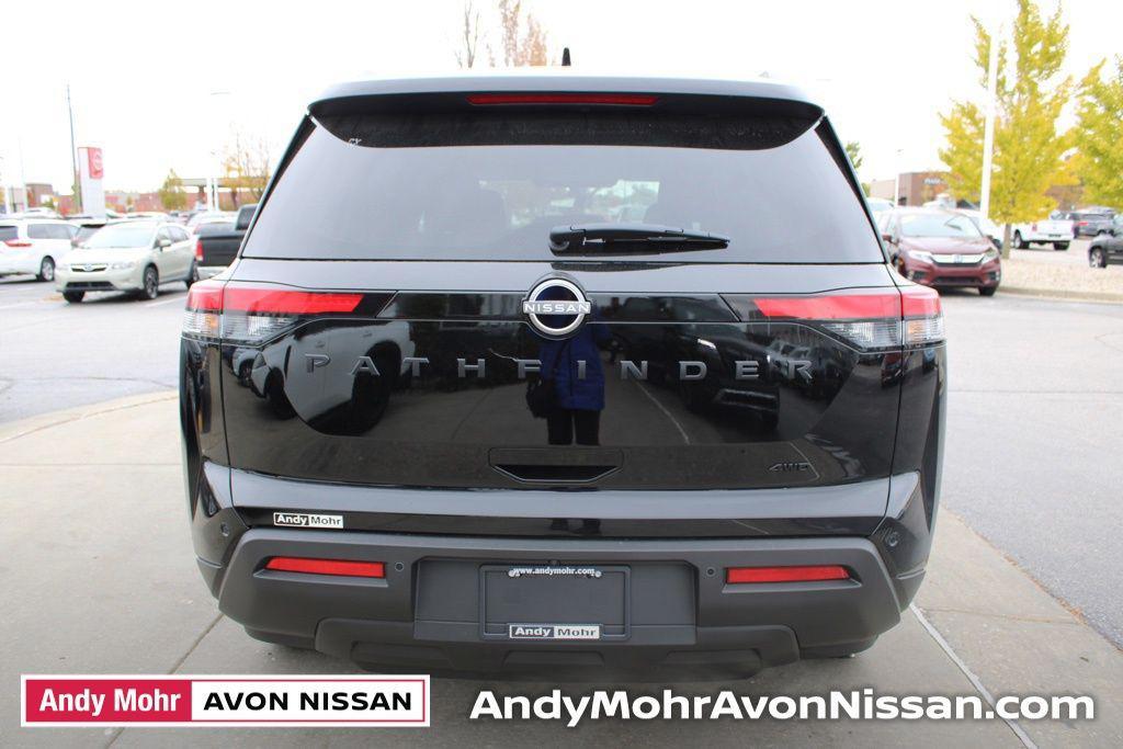 new 2025 Nissan Pathfinder car, priced at $36,822