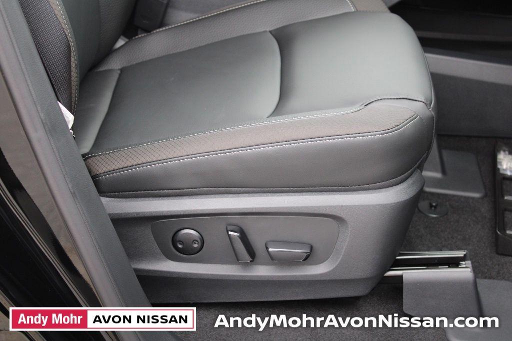 new 2025 Nissan Pathfinder car, priced at $42,075