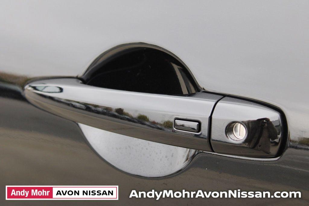 new 2025 Nissan Pathfinder car, priced at $42,075