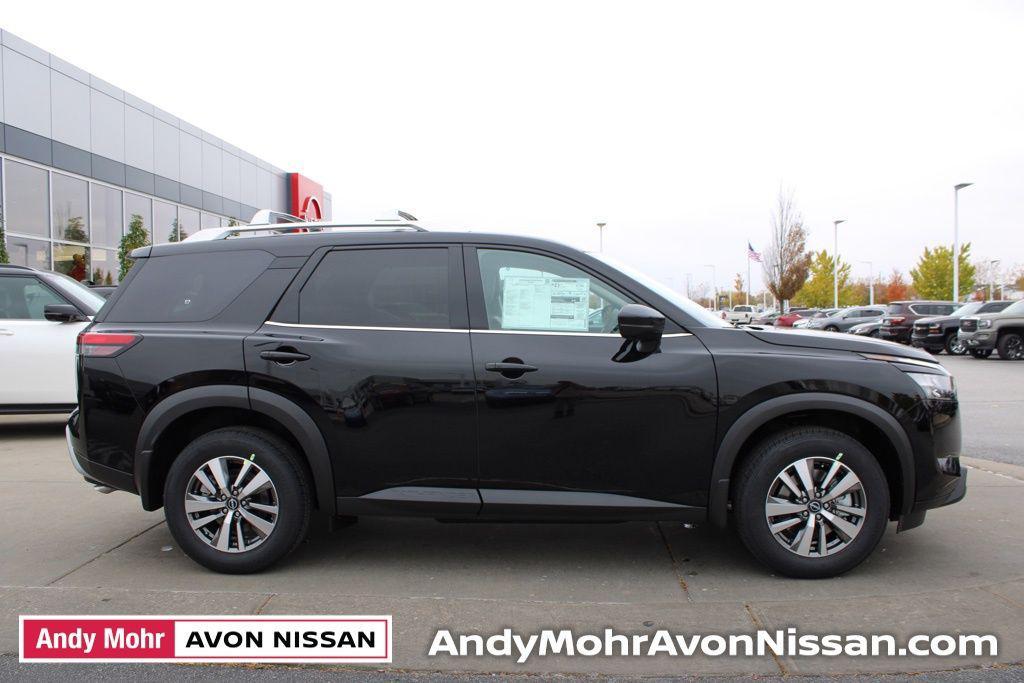 new 2025 Nissan Pathfinder car, priced at $42,075
