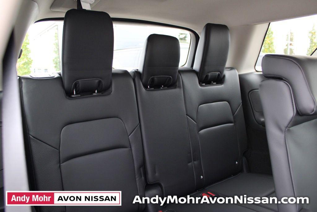 new 2025 Nissan Pathfinder car, priced at $42,075