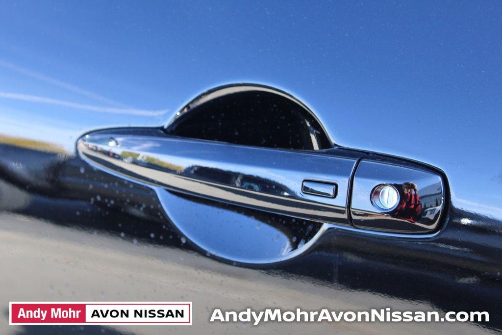 new 2025 Nissan Pathfinder car, priced at $40,925