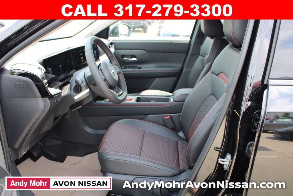 new 2025 Nissan Kicks car, priced at $25,282
