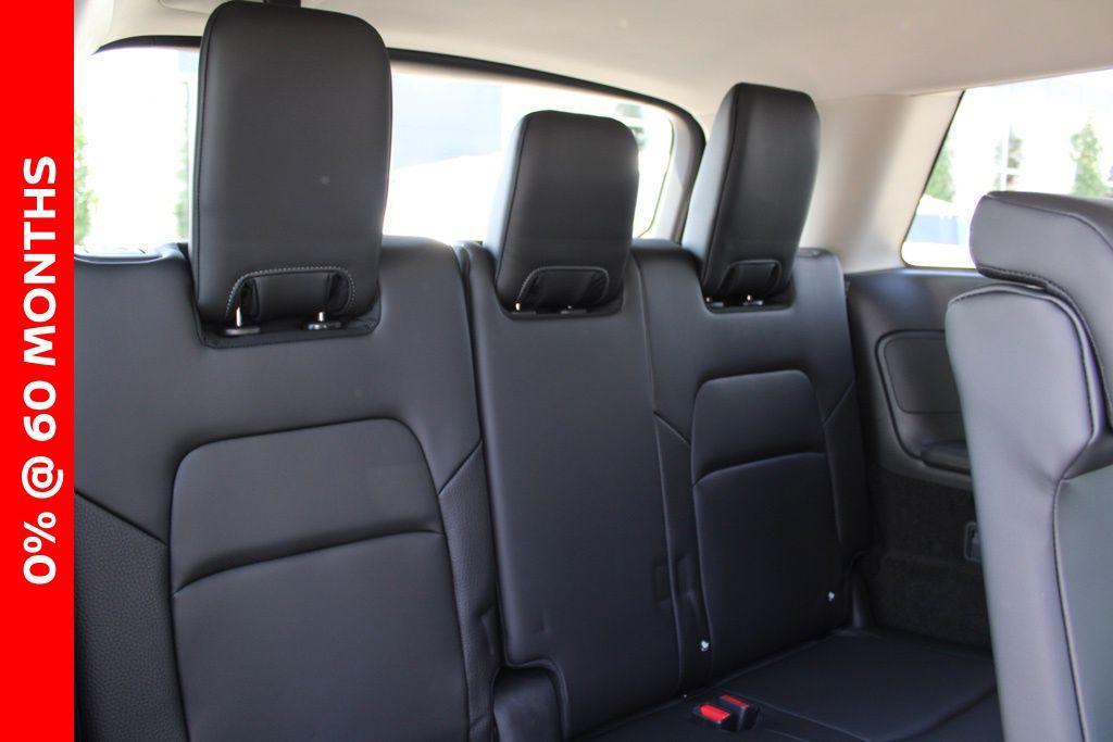 new 2025 Nissan Pathfinder car, priced at $39,191