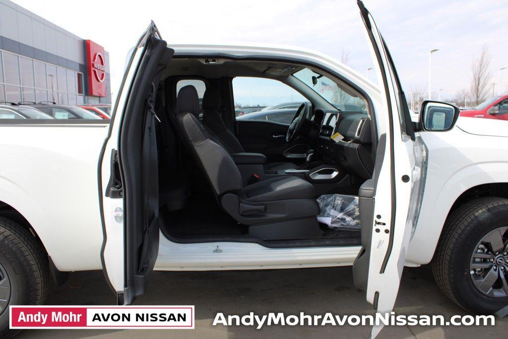 new 2025 Nissan Frontier car, priced at $33,608