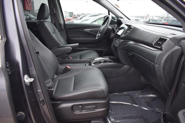 used 2021 Honda Pilot car, priced at $29,750