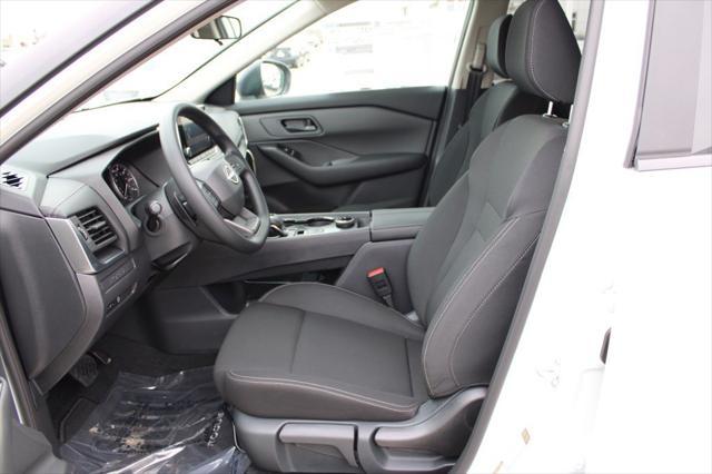 new 2025 Nissan Rogue car, priced at $29,954