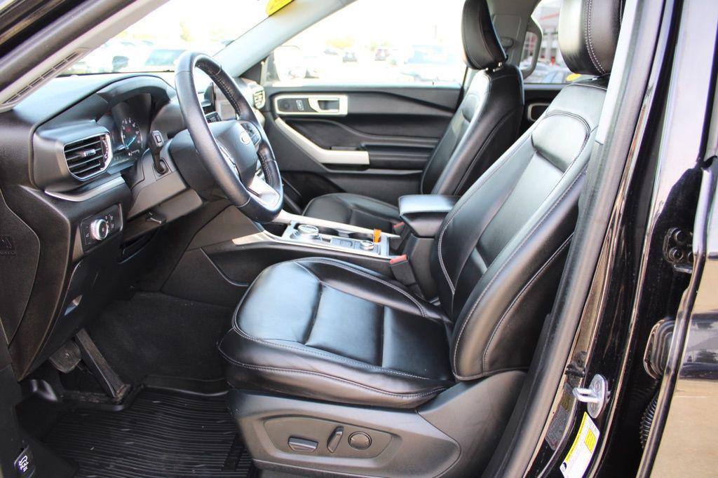 used 2022 Ford Explorer car, priced at $25,500
