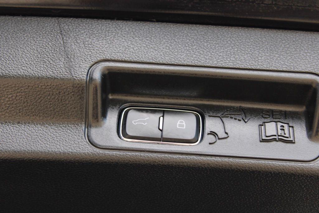 used 2022 Ford Explorer car, priced at $25,500