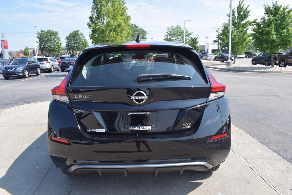 new 2025 Nissan Leaf car, priced at $27,900