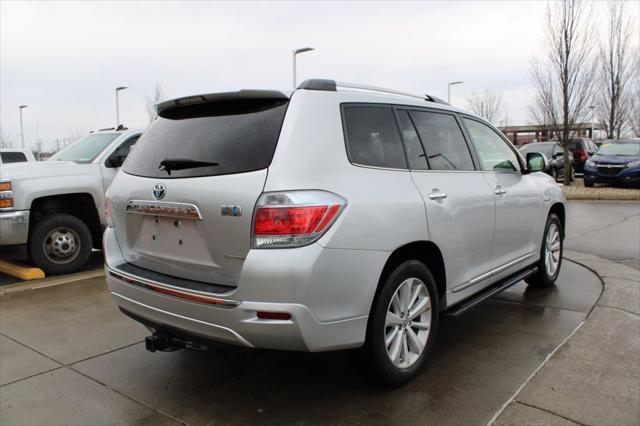 used 2013 Toyota Highlander Hybrid car, priced at $17,500