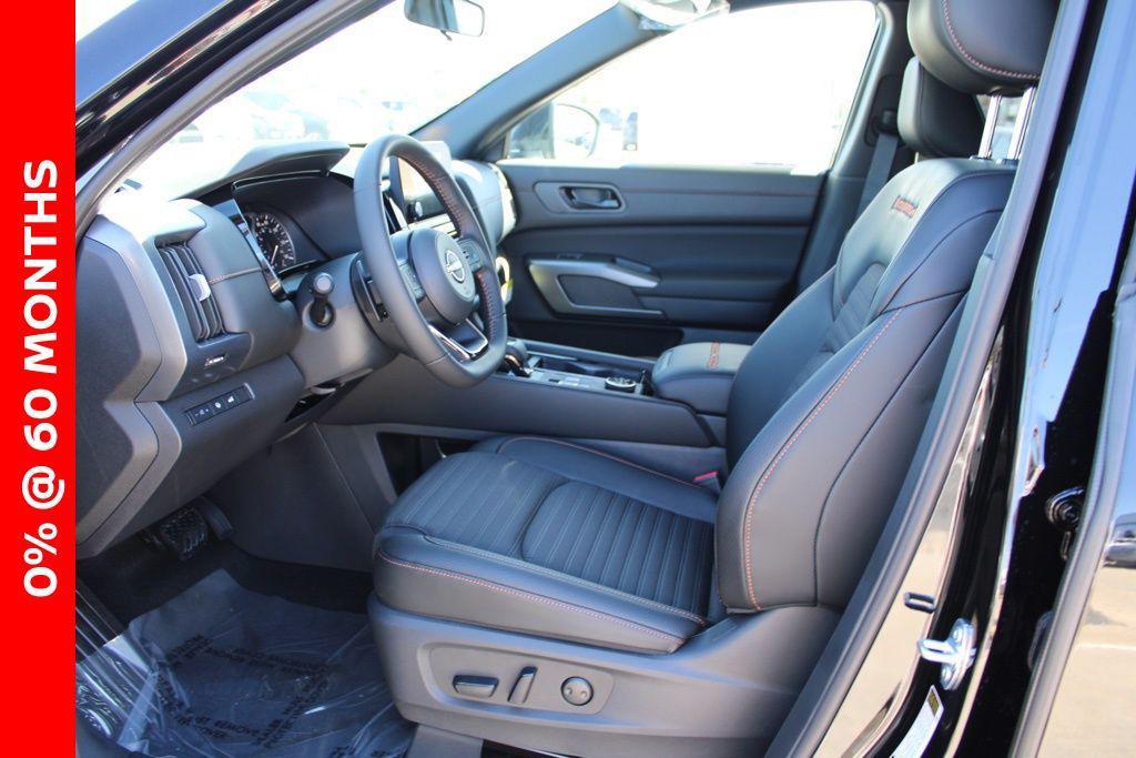 new 2025 Nissan Pathfinder car, priced at $46,610