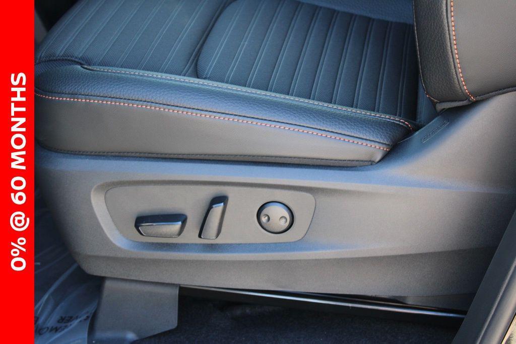 new 2025 Nissan Pathfinder car, priced at $46,610