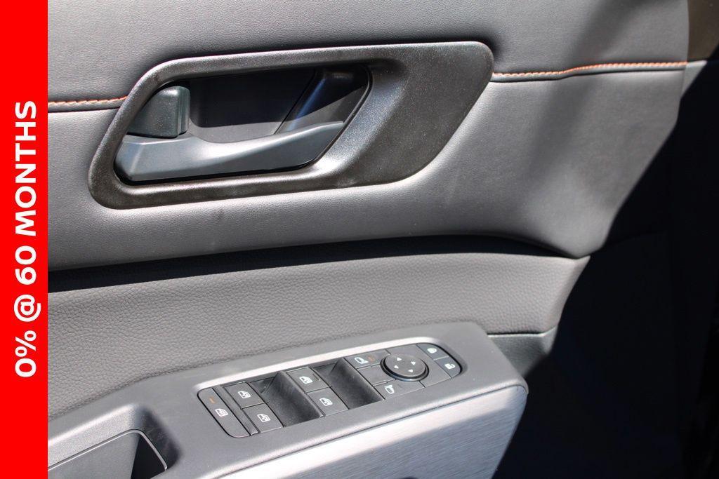 new 2025 Nissan Pathfinder car, priced at $46,610