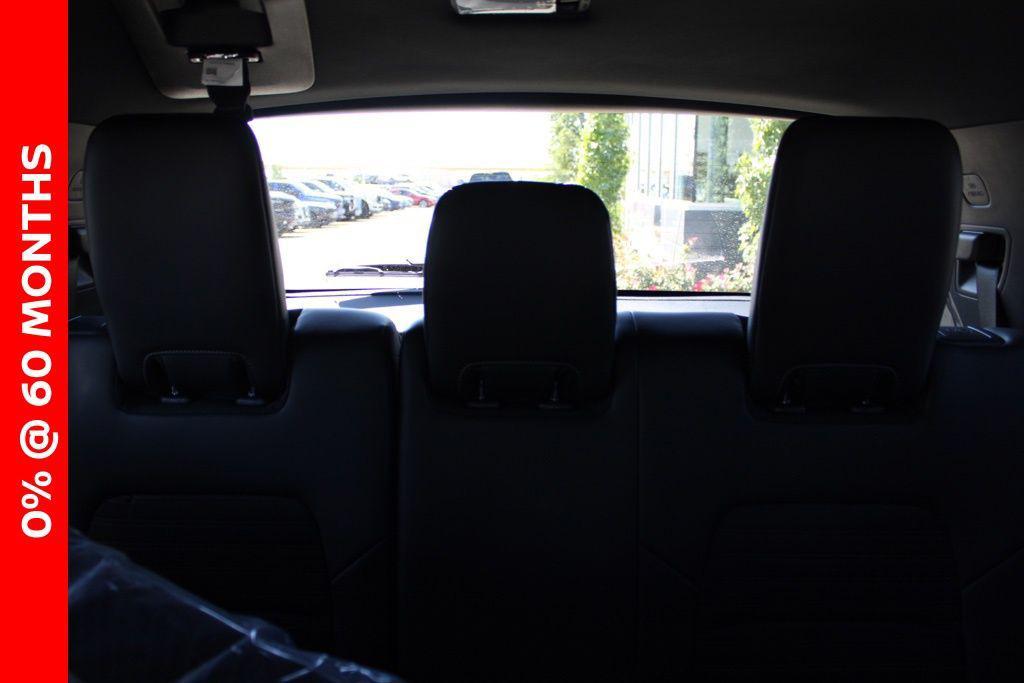 new 2025 Nissan Pathfinder car, priced at $46,610