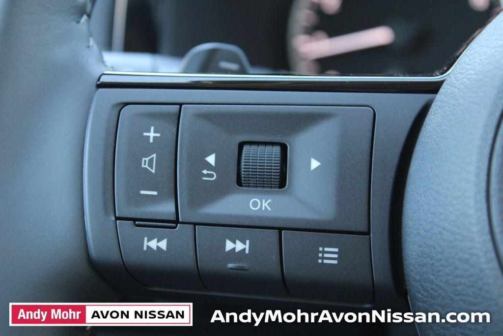 new 2025 Nissan Pathfinder car, priced at $39,205