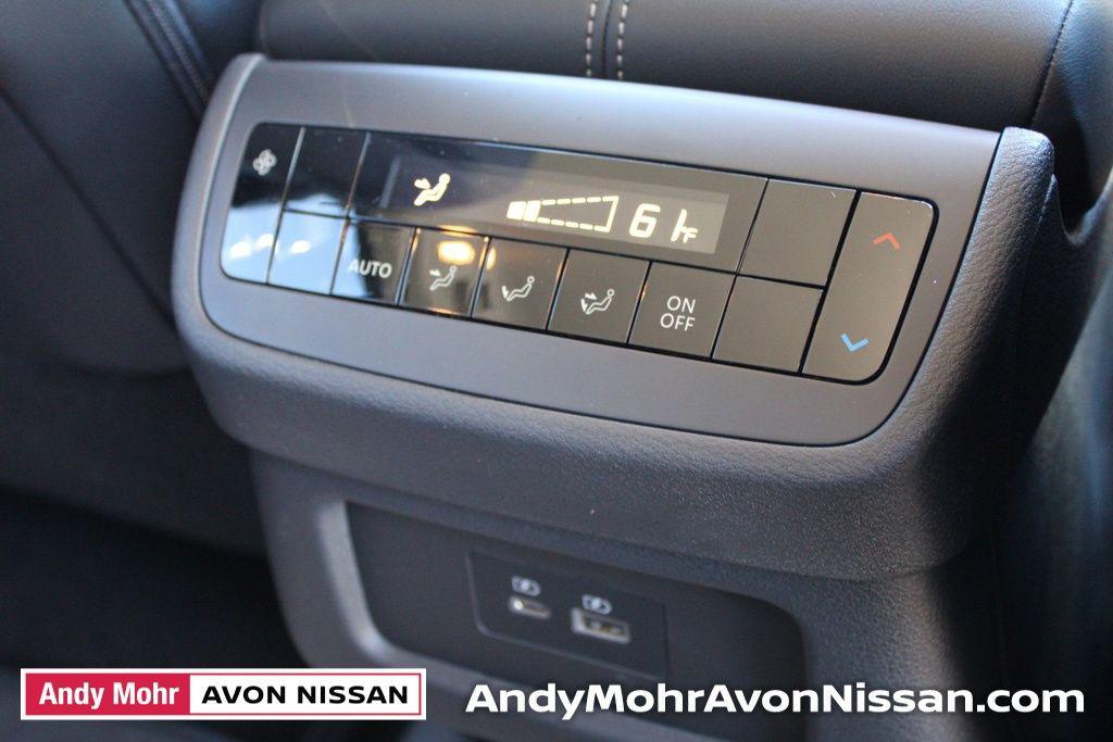 new 2025 Nissan Pathfinder car, priced at $39,205