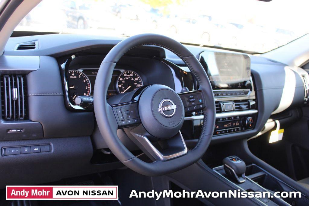 new 2025 Nissan Pathfinder car, priced at $39,205