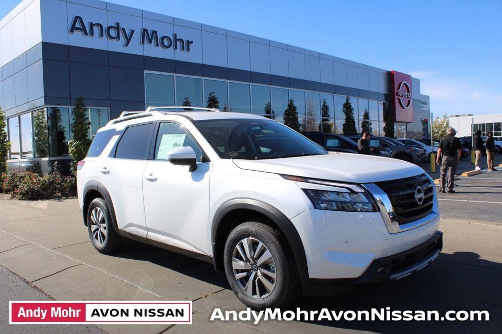 new 2025 Nissan Pathfinder car, priced at $38,105