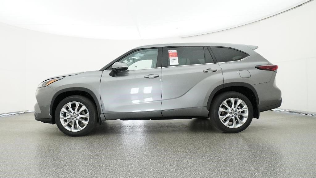new 2025 Toyota Highlander car, priced at $53,178