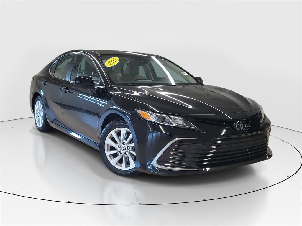 used 2024 Toyota Camry car, priced at $23,092