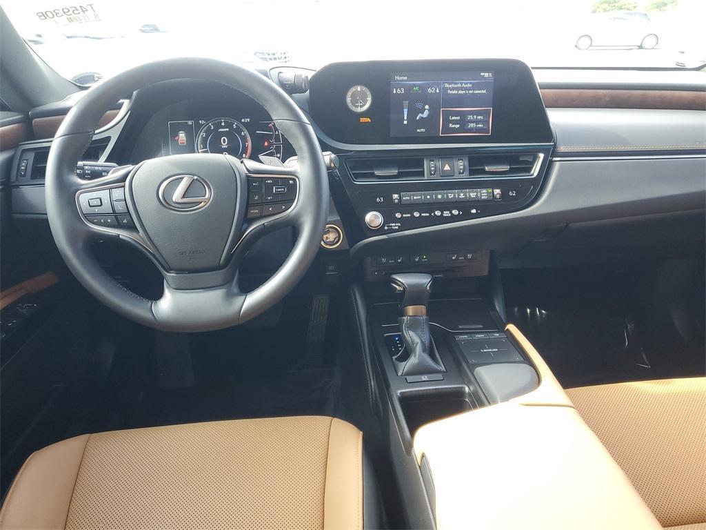 used 2022 Lexus ES 350 car, priced at $33,451
