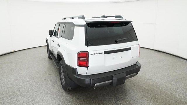new 2025 Toyota Land Cruiser car