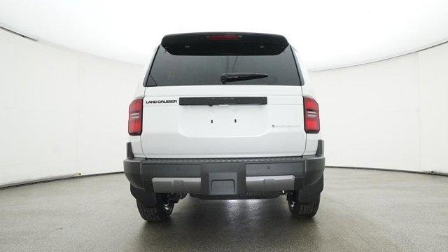 new 2025 Toyota Land Cruiser car