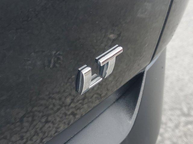 used 2021 Chevrolet Traverse car, priced at $23,991