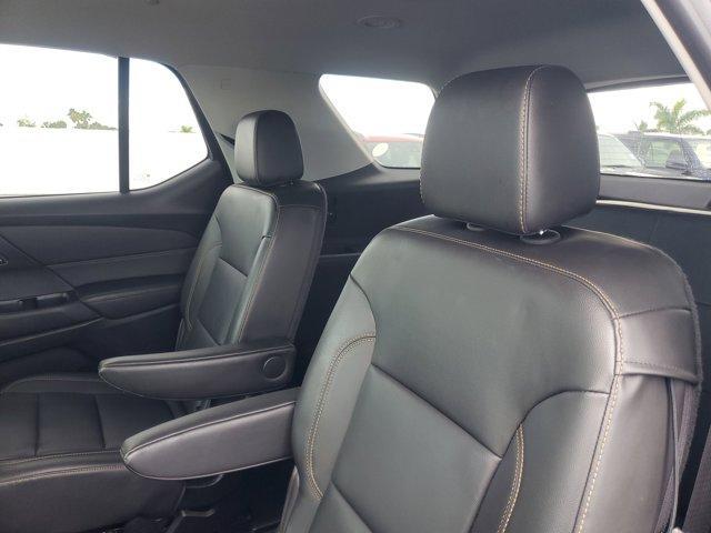 used 2021 Chevrolet Traverse car, priced at $23,991