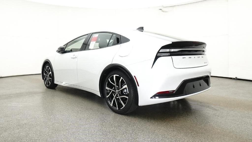 new 2026 Toyota Prius Plug-In Hybrid car, priced at $36,920