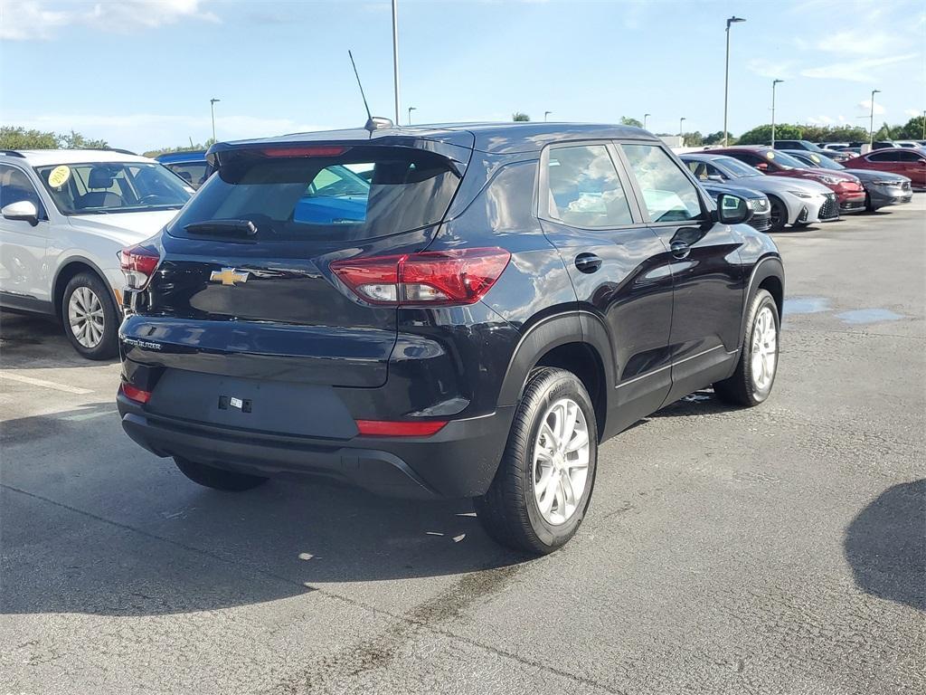 used 2025 Chevrolet TrailBlazer car, priced at $20,754