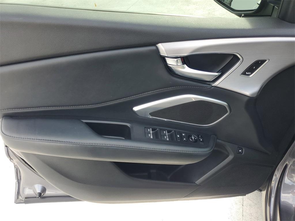 used 2020 Acura RDX car, priced at $23,592