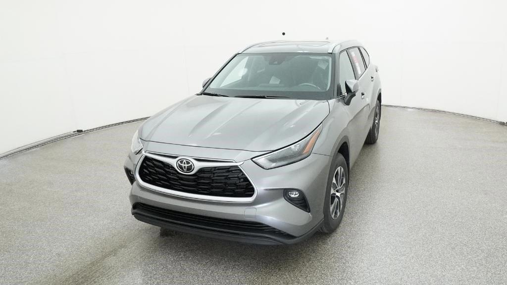 new 2025 Toyota Highlander car, priced at $46,501